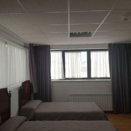 Pension La Espiga Pamplona Bagian luar foto